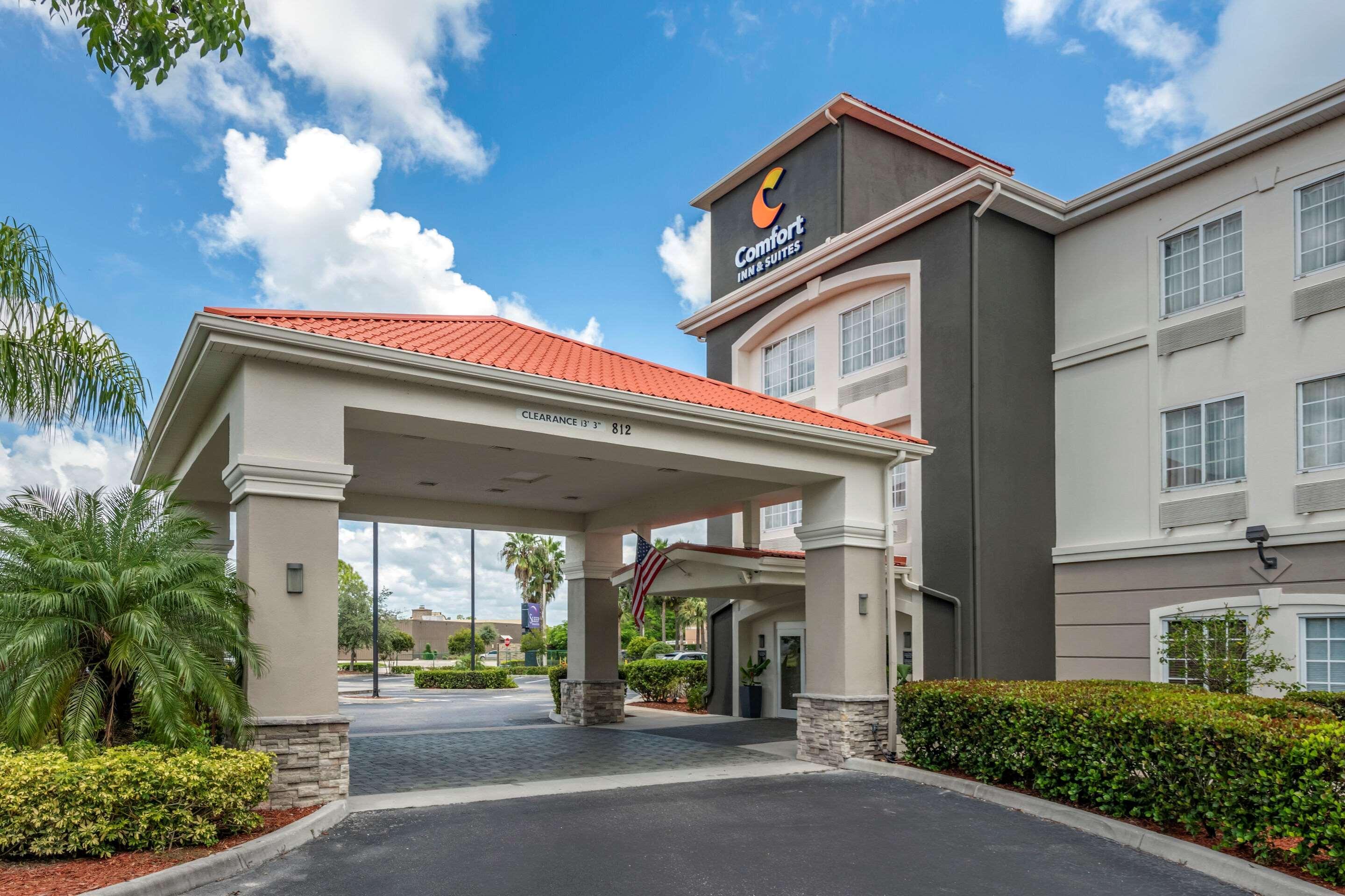 Comfort Inn & Suites Port Charlotte-Punta Gorda Exterior foto